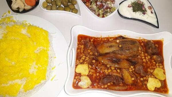 عکس غذا قیمه بادمجان