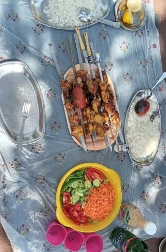 عکس سفره غذا طبیعی