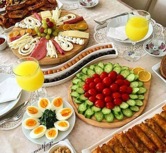 عکس سفره غذا طبیعی