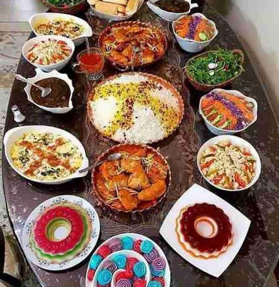 عکس تزیین میز غذا شیک