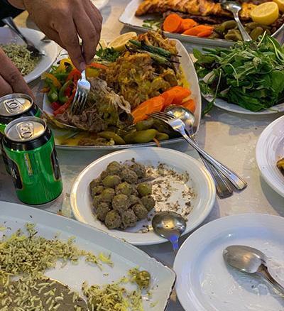 عکس غذا دونفره در رستوران