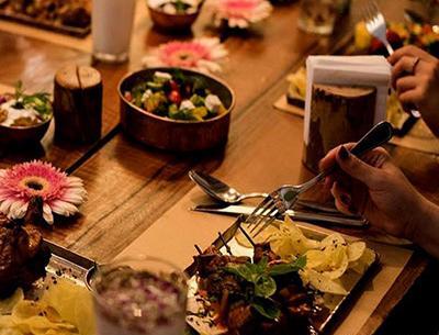 عکس غذا دونفره در رستوران