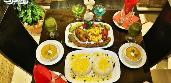 عکس غذا دونفره در رستوران