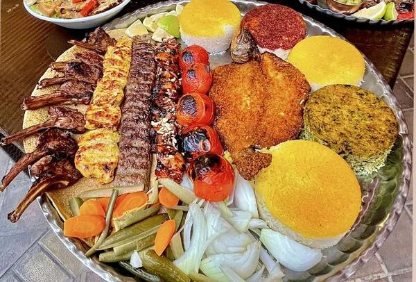 عکس غذا دونفره در رستوران