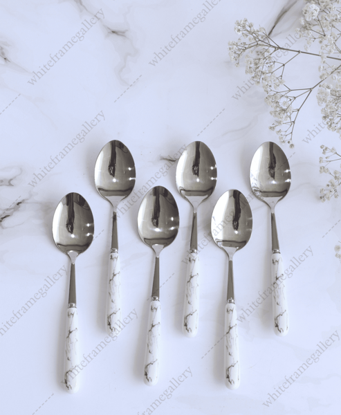 عکس قاشق غذا خوری
