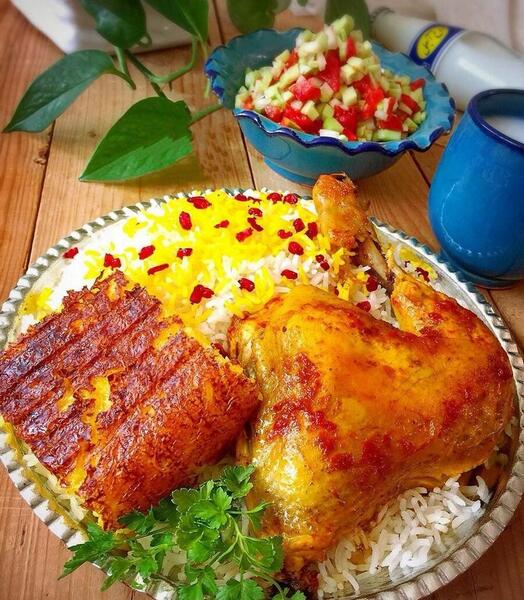 عکس غذا در رستوران سنتی