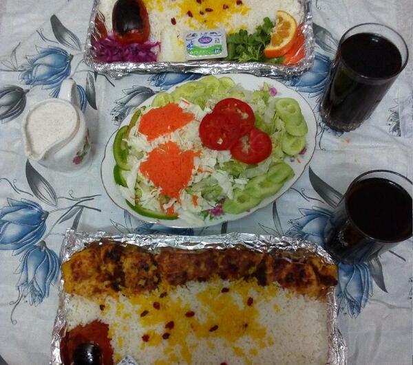 عکس غذا در رستوران دونفره