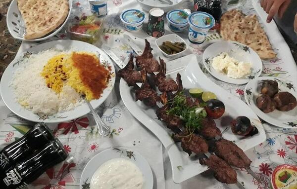 عکس غذا در رستوران دونفره