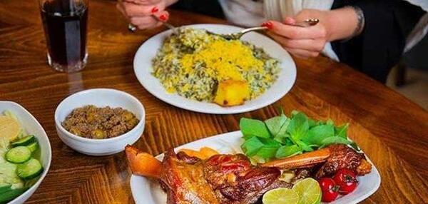 عکس غذا در رستوران دونفره