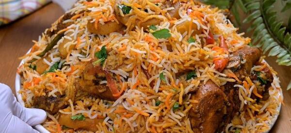 عکس غذا با مرغ و برنج