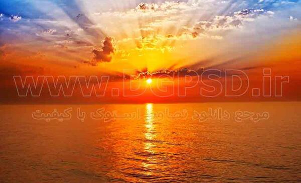 عکس دریا و غروب خورشید