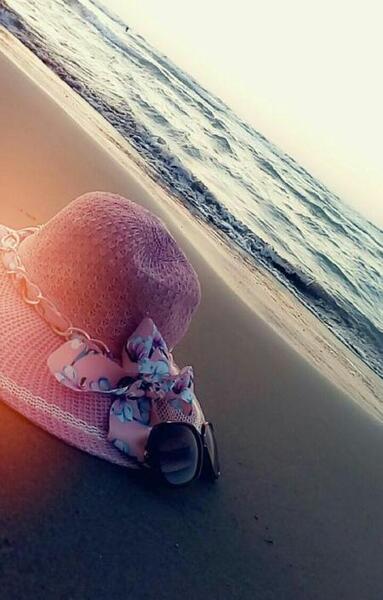 عکس فیک کنار دریا دخترونه