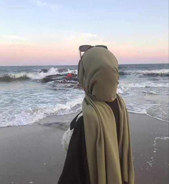 عکس فیک کنار دریا دخترونه