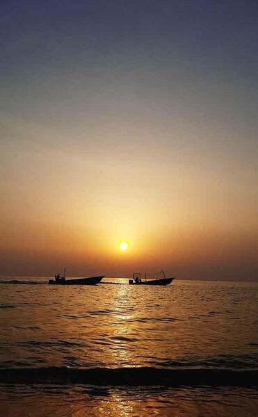 عکس دریا واقعی شب
