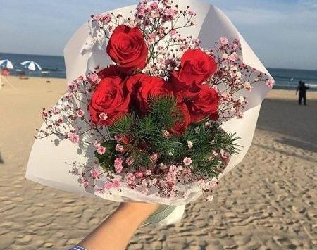 عکس دریا و گل برای پروفایل