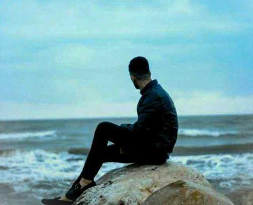 عکس لب دریا پسرانه