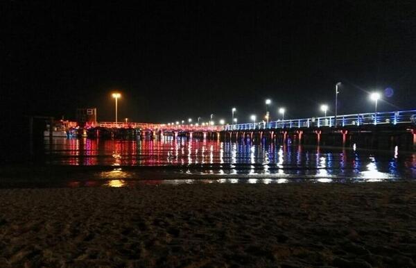 عکس دریای کیش در شب