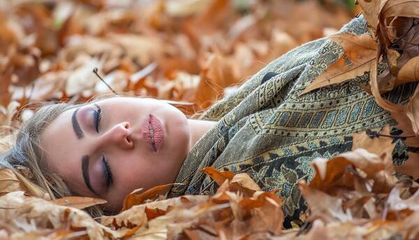 دخترونه عکس دختر آذر ماهی
