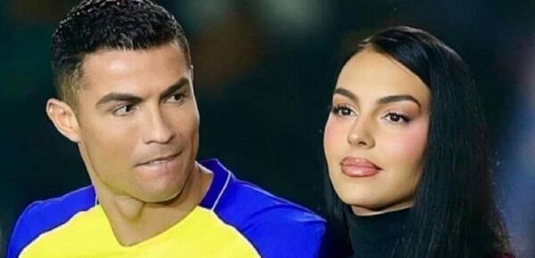 عکس های رونالدو و زنش در استخر