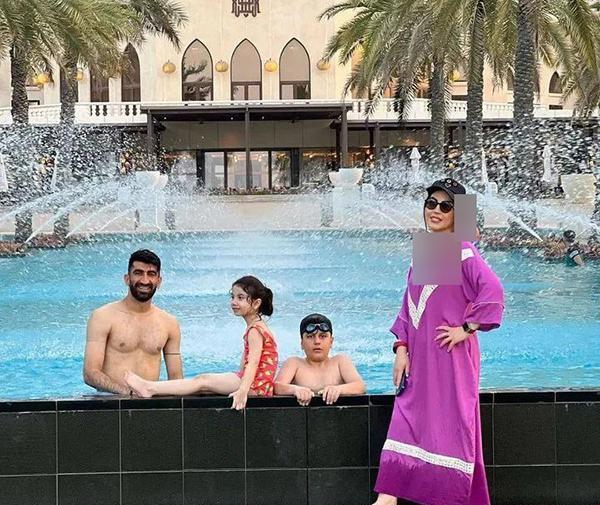 عکس های رونالدو و زنش در استخر