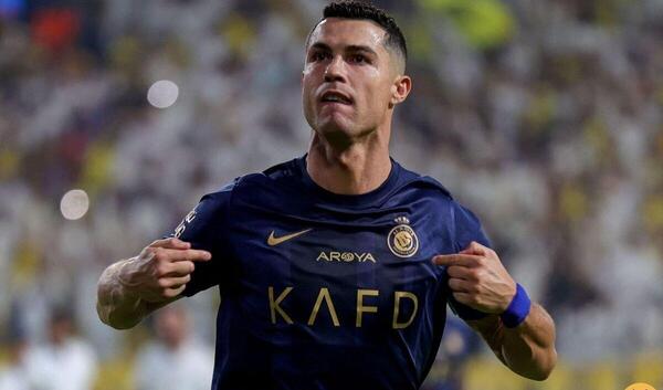 عکس رونالدو از پشت در النصر