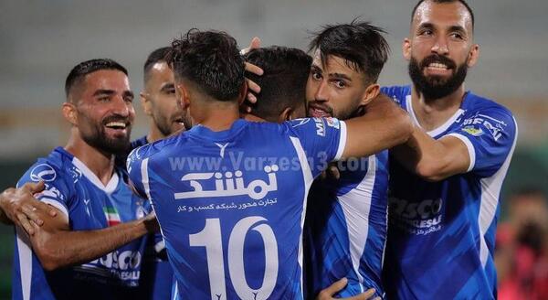 عکس رونالدو و استقلال