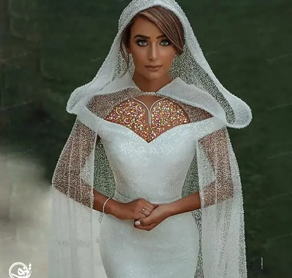 عکس لباس عروس با شنل