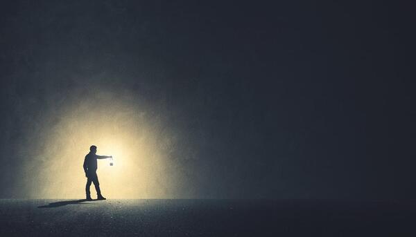 عکس های غمگین و تنهایی پسر