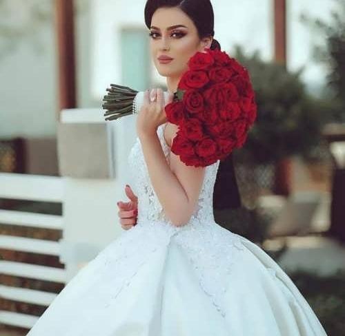 عکس تکی عروس در باغ