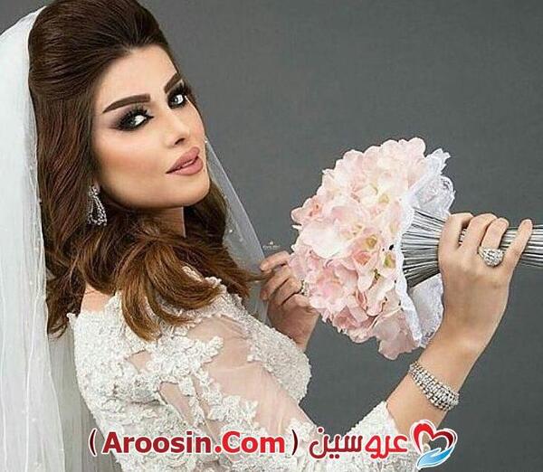 عکس تکی عروس در آتلیه