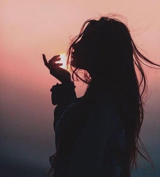 دانلود عکس پس زمینه غمگین دخترانه