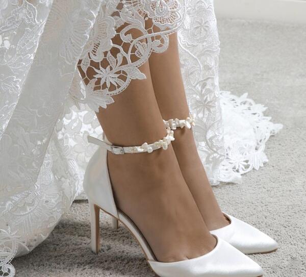 عکس کفش عروسکی عروس