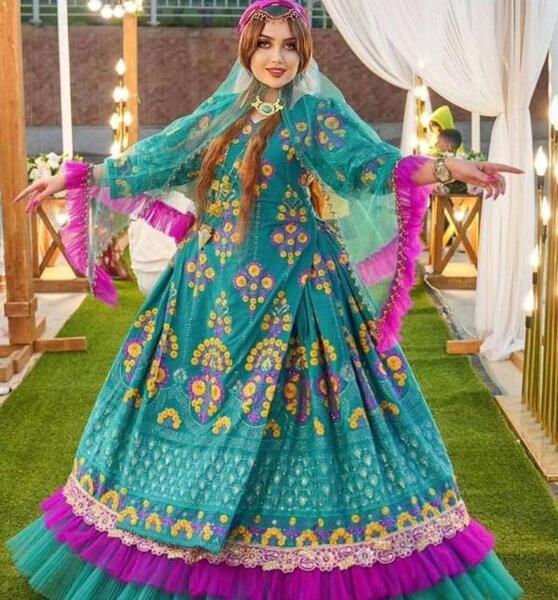 عکس عروس با لباس لری
