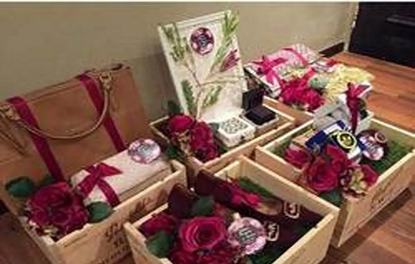 عکس خنچه عروس شب یلدا