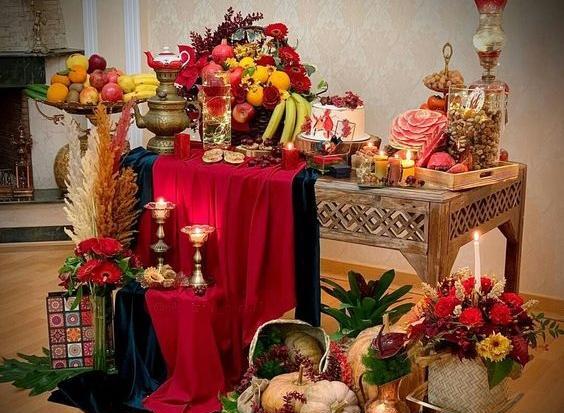 عکس تزیین سفره شب یلدا برای عروس