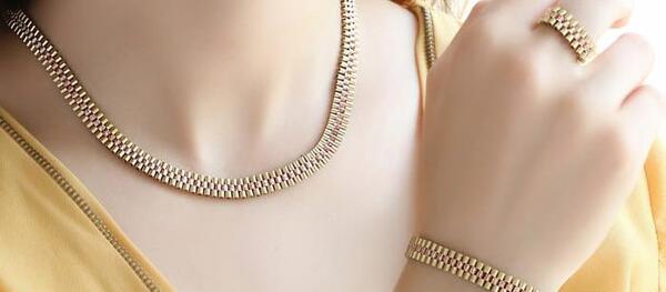 عکس طلاهای عروس