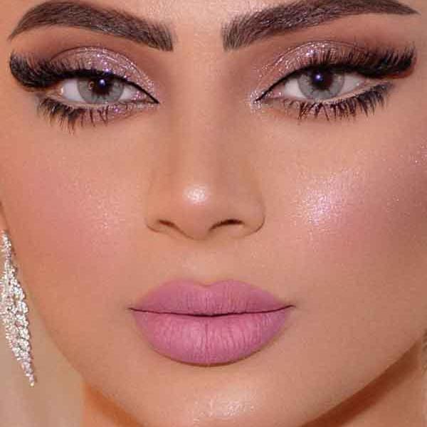عکس آرایش عروس صورت گرد