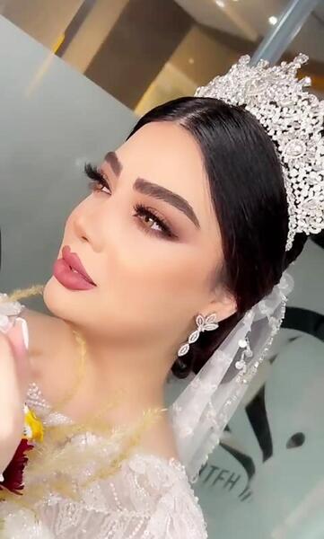 عکس لنز رنگی چشم عروس