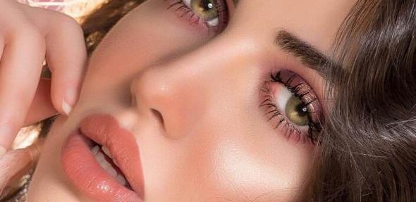 عکس لنز رنگی چشم عروس
