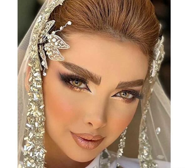 عکس لنز رنگی چشم عروس