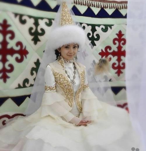 عکس لباس عروس سنتی چینی