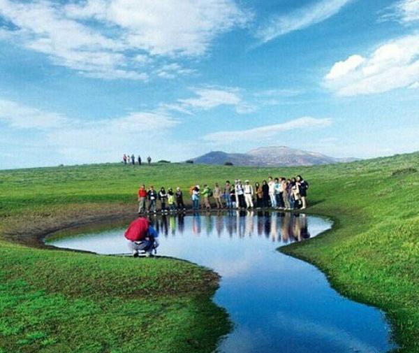 عکس زیبا از دریاچه