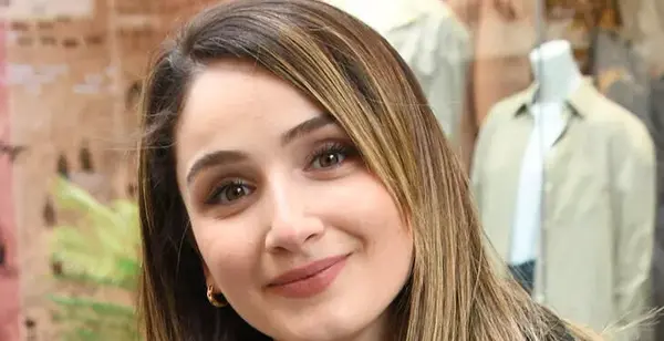عکس عروسی مارال در غنچه های زخمی