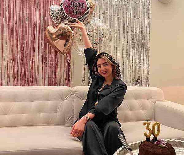 عکس عروسی نوه فردین