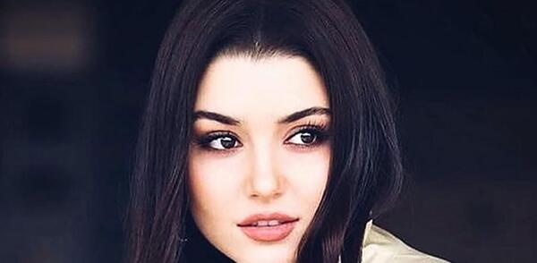 غمزه عکس عروسی هانده ارچل و همسرش