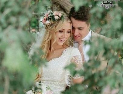 ژست عکس عروسی در باغ
