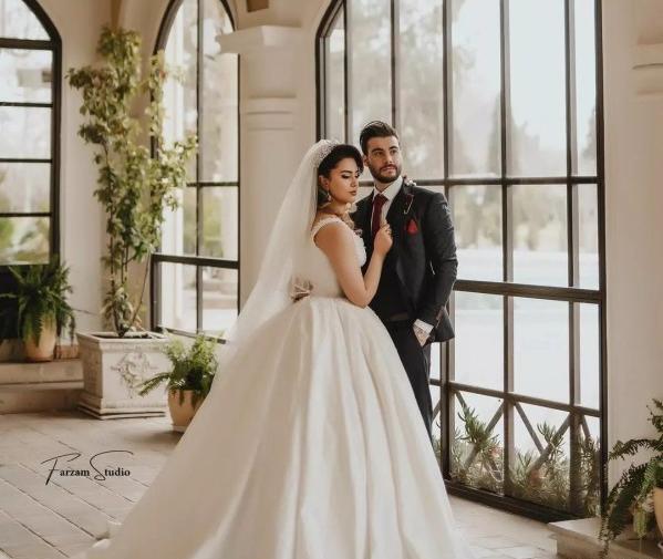 ژست عکس عروسی ایرانی