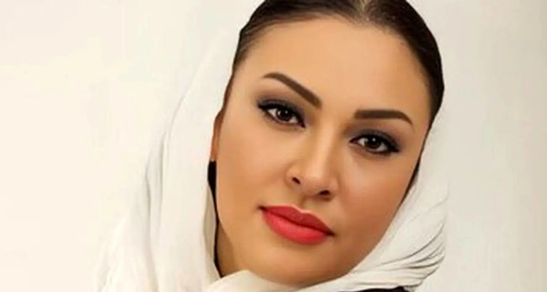 عکس عروسی زیبا بروفه با همسرش