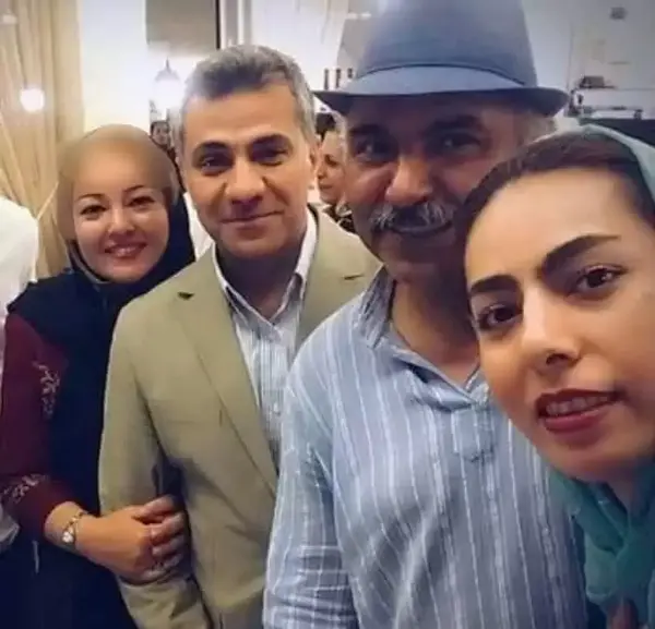 عکس عروسی پدر مادر رزیتا غفاری با حضور گوگوش