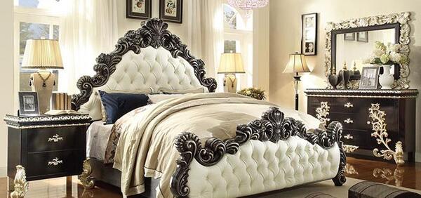 مدل عکس عروس و داماد در تخت خواب
